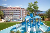 Hotel Gran Garbi & AquaSplash