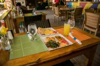 The Boardwalk Village - Desayuno
