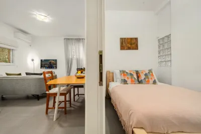 HaYarkon Park Cozy & Charming Stay