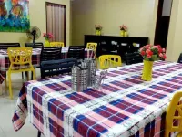 The Yellow House Hotels in Baclayon