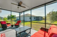 Sunny Abode < 1 Mi to Peace River Preserve! - parking