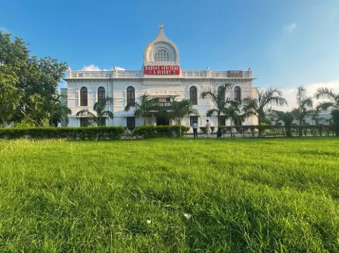 佛陀傳承度假村