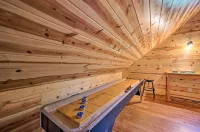 Creekside Broken Bow Cabin w/ Hot Tub & Fire Pit! - spa