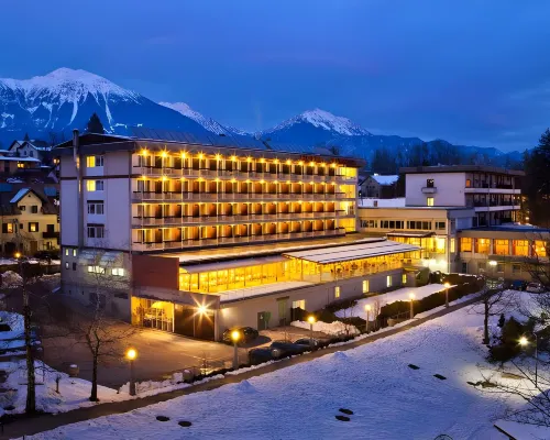 ブレッド ローズ ホテル ブレッドのホテル