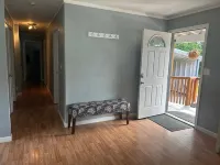 Black Gold Getaway .....Walking Distance to Town