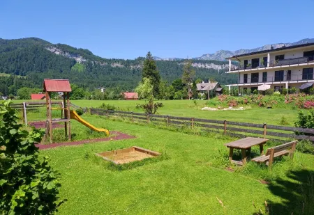 THE SINGULAR Отели в г. Бад-Гойзерн