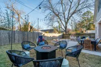 Family house in a great location! King beds and great decor! Hotels near Memphis International Airport