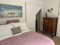 Cozy, Modern Camp nestled near Audra State park. Hotels in Upshur County