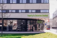 harry's home Salzburg Hotels near Western Union