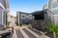 Spacious Patio and Modern Amenities - Gorgeous Coastal Getaway Hotel a Wildwood Crest