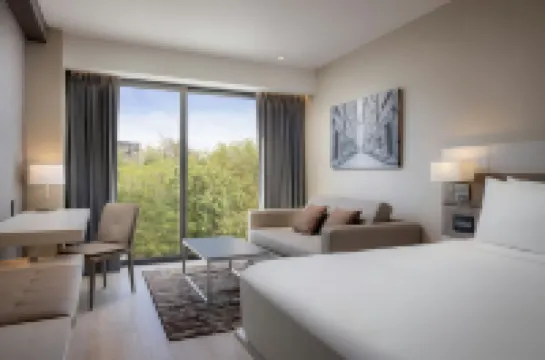 聖地亞哥德洛斯卡瓦列羅斯AC酒店 聖地亞哥酒店