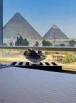 Turquoise Pyramids & Grand Egyptian Museum View Hotel - Mountain view