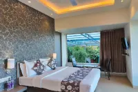 Dwarkadhish Palm Valley-Pure Veg Hotel a Vanavli t. ategaon