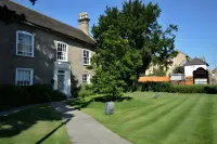 Oliver Cromwell Hotel Hotels in 