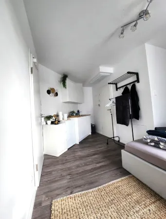 Business apartment with Wifi, elevator & free parking