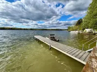 Peaceful 3-Bedroom Getaway on Loon Lake – Paddle, Hike, Unwind Hotels in Plainfield Township