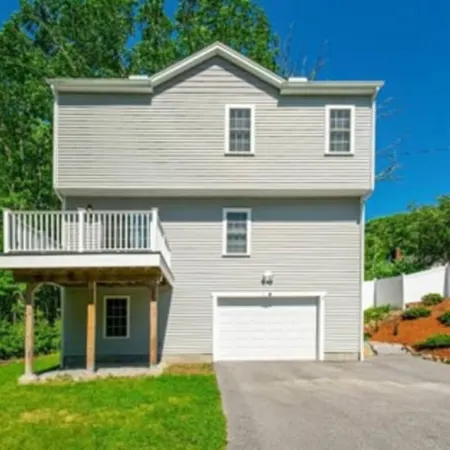 Modern & Charming 3-bedroom house in Worcester.