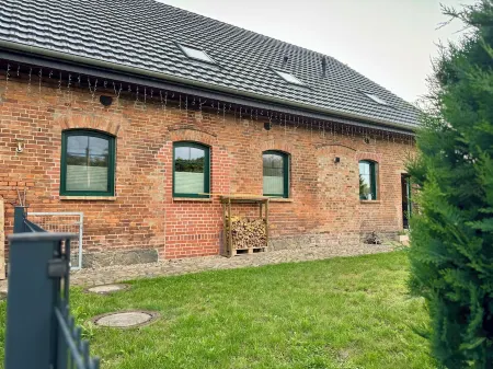 Family-friendly, spacious vacation apartment in a quiet rural location