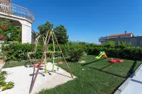 Apartment Brecic Các khách sạn ở Kastel Stari