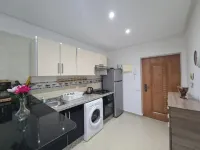 Enjoy a unique stay in the center of Cabo Negro - Apartment with swimming pool Hotels in Martil