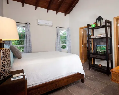 Vacation home in Roatan Hotels in First Bight