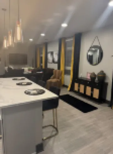 Luxury 2 bedroom 2 full bathroom apartment across from the waterfront!