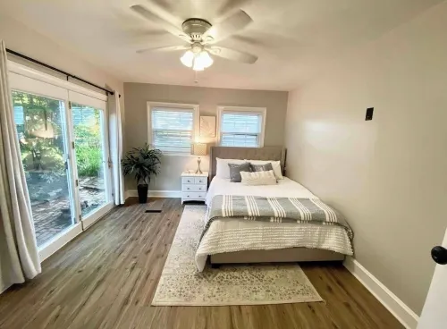 Cozy 1-bedroom apartment in nice New Castle with WiFi, AC