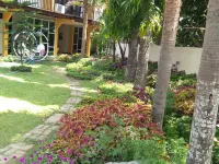 Ataya Hotel Hotels in Ngemplak