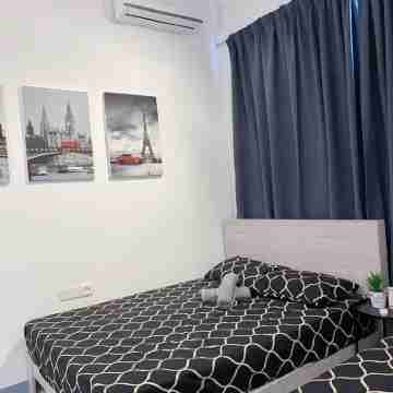 Le Thompson Puchong - beautiful pool Rooms