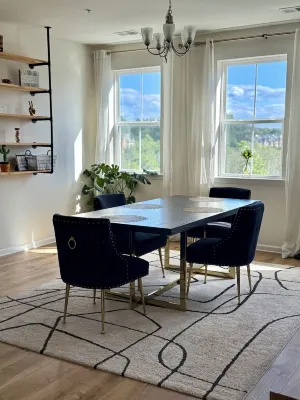 Cozy 3-bedroom condo with WiFi, AC in fabulous Hanover pet and family friendly Hotels in Severn