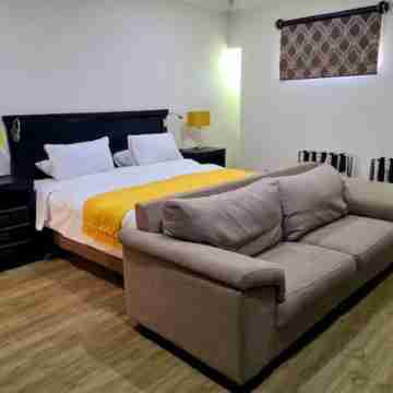 Luxury Villa on wildlife & golf estate Hartbeespoort South Africa Rooms