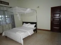 Albert Grand Palace - Masindi - Family Room Hotels in Buruuli