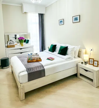 Vibrant Design | Balcony | Self Checkin | Netflix Отели рядом с достопримечательностью «Горнолыжный курорт Цахкадзор»