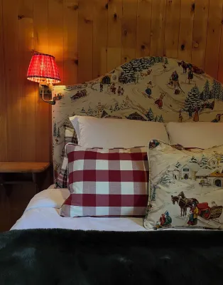 Small but Cosy Chalet With Great Views on Walking Distance From Gstaad Promenade