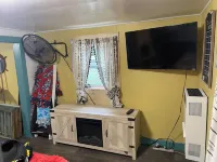 Fun little 2 Room cabin in Pelkie with WiFi access.