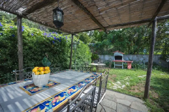 Peaceful oasis for relaxing days with the family