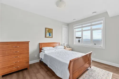 Modern Oceanview 2BR Suite w/ Patio & Private Entry | Nanaimo Retreat