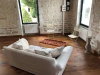 T1 bis apartment in Charentaise house in the heart of La Tremblade.