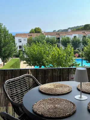 Calella downtown with swimming pool 100m from the beach Hotels in Camprodon