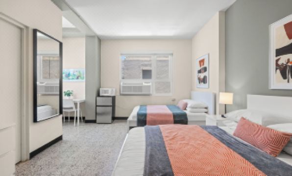 Olimpo Court by Otium