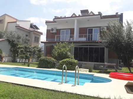 Charming 3-bedroom villa with WiFi and AC in fabulous Fethiye
