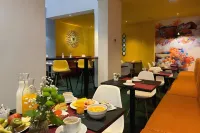 Casual Ilbira Granada - breakfast