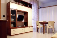 THE GARDEN Ideal for all seasons