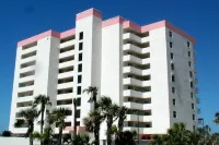 Oceanfront Views and Spacious Balcony - Gorgeous Coastal Retreat