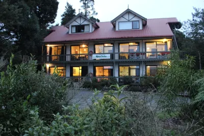 Alpine Chalets Hotels in 