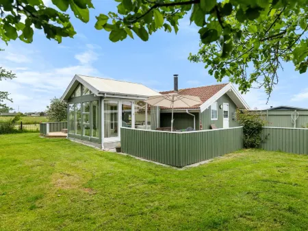 "Gitt" - 140m from the sea