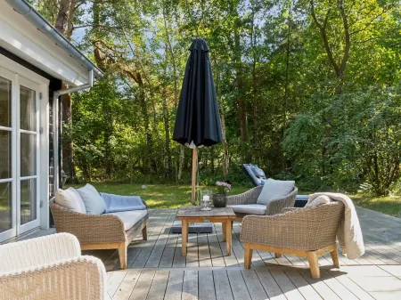 "Anar" - 900m from the Sea