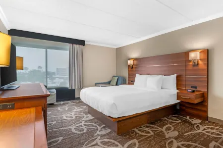 Comfort Inn Anaheim Resort Отели рядом со станцией Анахайм Риджинал Транспортейшен Интермодал Сентер