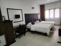 Crystal Lodge Hotels in 