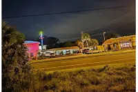Siesta Motor Inn By Townhouse Kennedy Space Center Titusville I 95